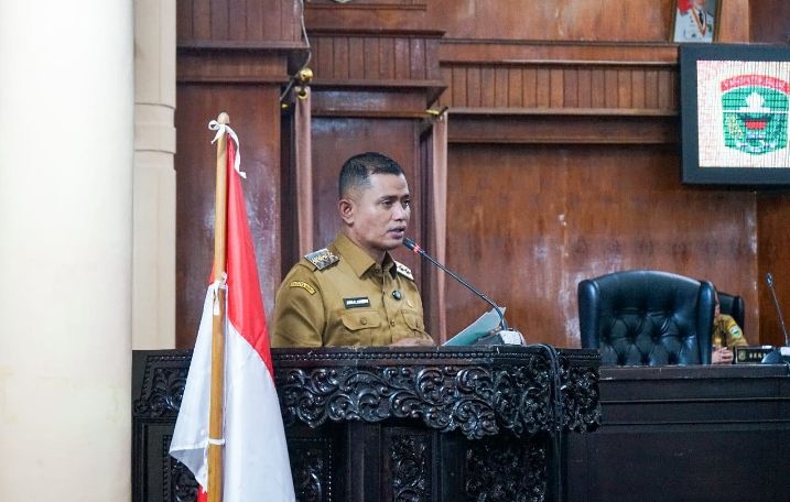 Rapat Paripurna DPRD Kabupaten Solok Penyampaian Laporan Hasil Pembahasan Ranperda Tentang Perlindungan Lahan Pertanian Pangan