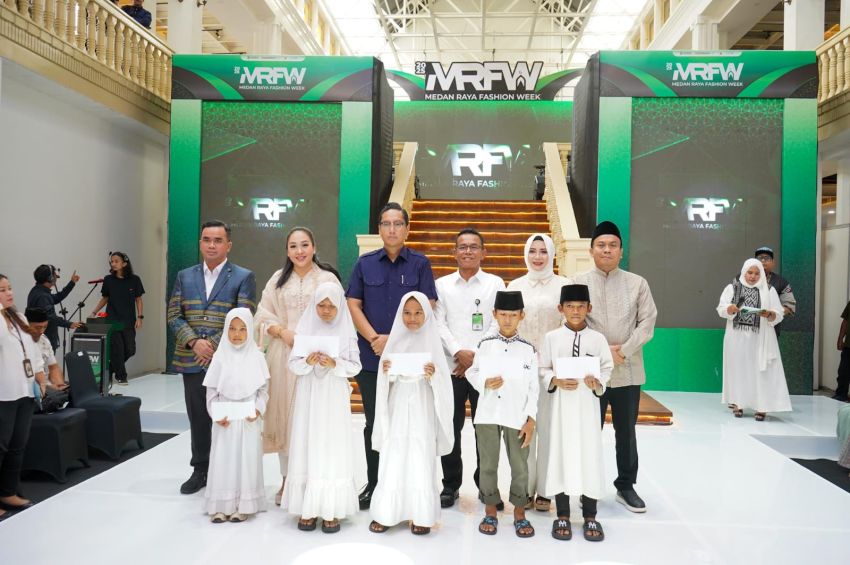 Buka MRFW 2025, Rico Waas Ingatkan Perancang Busana Tidak Lupakan Akar Budaya Dalam Berkarya