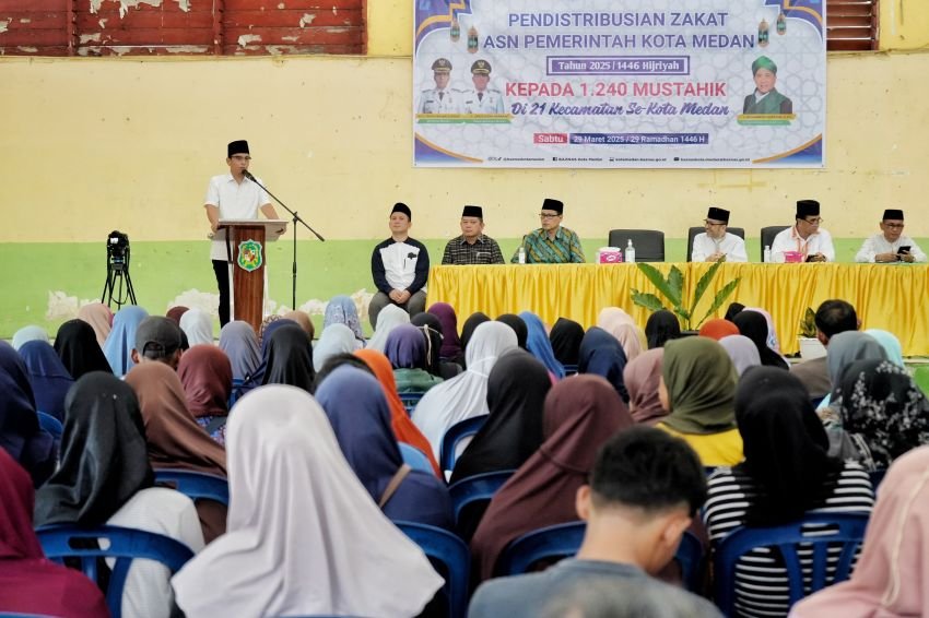 Jelang Idulfitri 1446H, Rico Waas Berbagi Kebahagiaan Dengan Menyalurkan Zakat Kepada 1.240 Mustahik