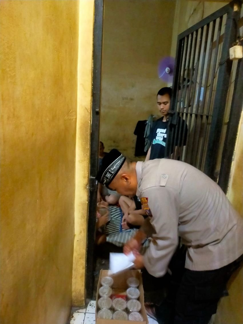 Polresta Deli Serdang Gelar Buka Puasa Bersama Warga RTP