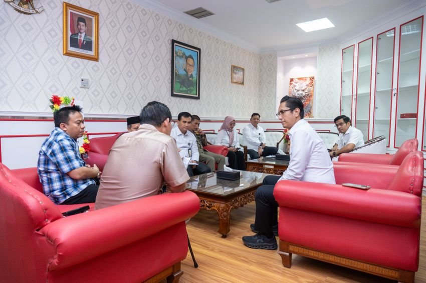 Pimpinan DPRD Medan Sambut Hangat Roadshow Perdana Wali Kota Medan ke Gedung Dewan