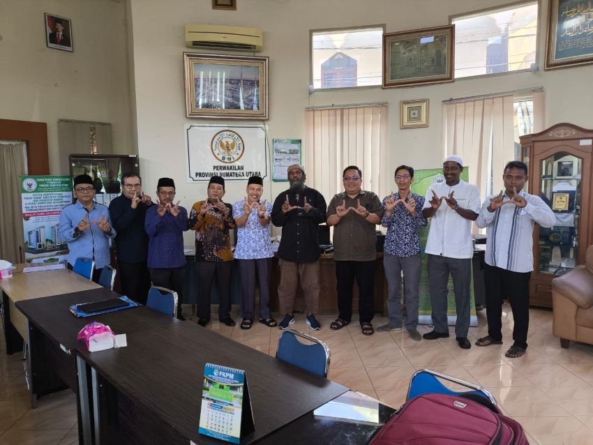 Pengurus Yayasan Muslim India Selatan Silaturrahim ke BWI Perwakilan Sumut Bahas Sertifikasi Tanah Wakaf