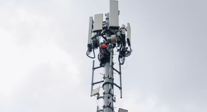 Smartfren Pastikan Jaringan Optimal di Momen Mudik Lebaran 2025