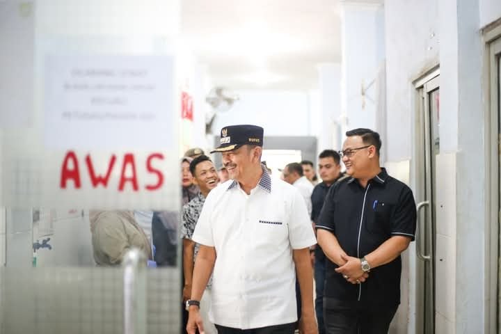 Bupati Saipullah Nasution Pastikan Pelayanan Publik Beroperasi Maksimal Saat Lebaran di Madina