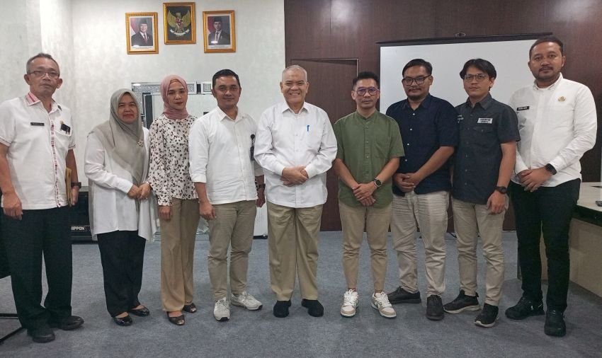 Kadis Sosial Sumut Terima Audiensi PT POS Indonesia, Dr H Asren Nasution : Apresiasi Dalam Penyaluran Bansos
