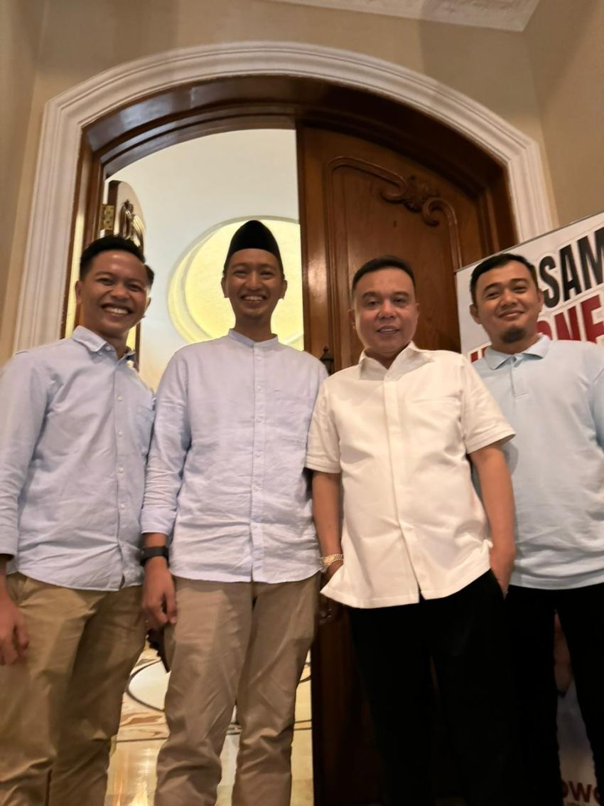 Dasco dan Elegi Jurnalisme Warung Kopi