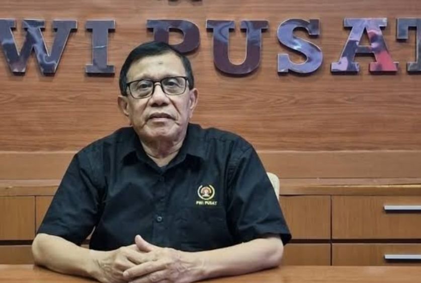 Wina Armada Ngawur Lagi, Hendry Ch Bangun Masih Ketua Umum PWI Pusat
