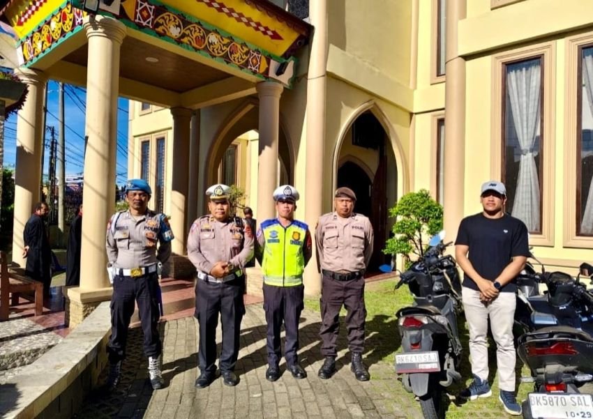 Polrestabes Medan dan Jajaran Jaga Ibadah Jumat Agung dan Hari Paskah