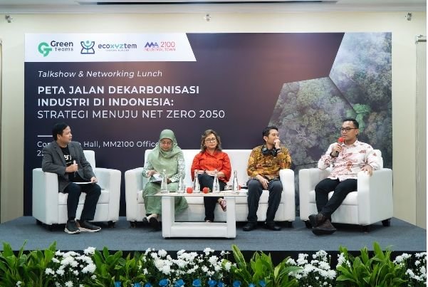 GreenTeams Gelar Diskusi Kolaboratif Dekarbonisasi Industri Menuju Net Zero 2050 di Hari Bumi