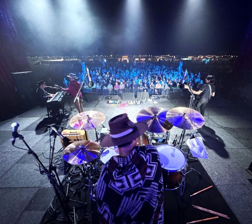 Sukses di Australia! Pianis Tunanetra Ade Irawan Terus Semangat Promosikan Indonesia Lewat Musik