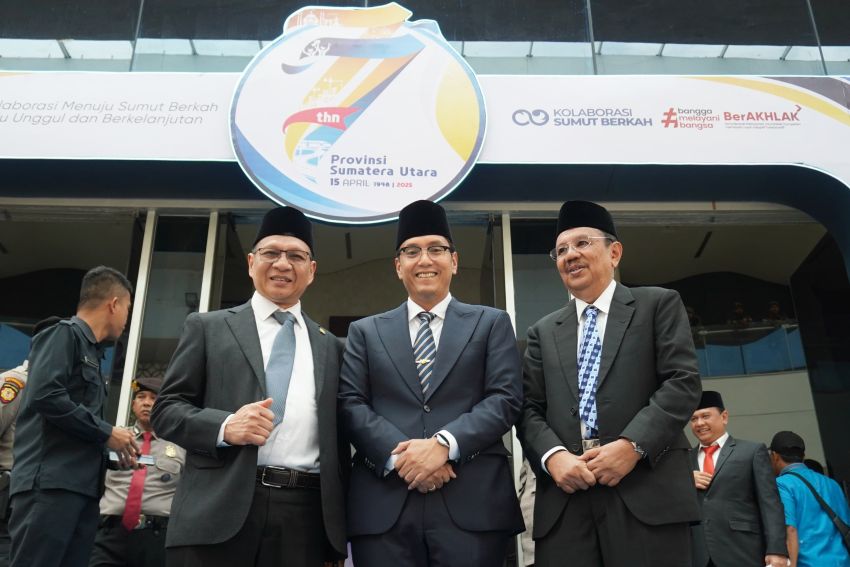 Rico Waas Hadiri Rapat Paripurna Peringatan Hari Jadi Ke-77 Provinsi Sumut