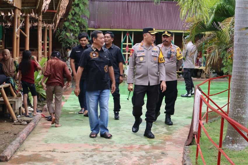 Kapolres Palas Pantau beberapa titik Objek Wisata, AKBP Dodik Yulianto : Pastikan Keamanan dan Kenyamanan Masyarakat Sampai Puncak Liburan 2025