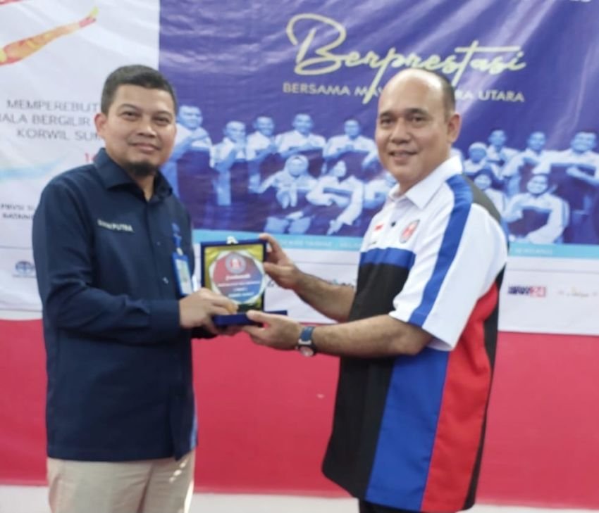 PLT Dirut PDAM Tirtanadi, Ewin Putra, Apresiasi Kejuaraan U-15 Voli se-Sumut