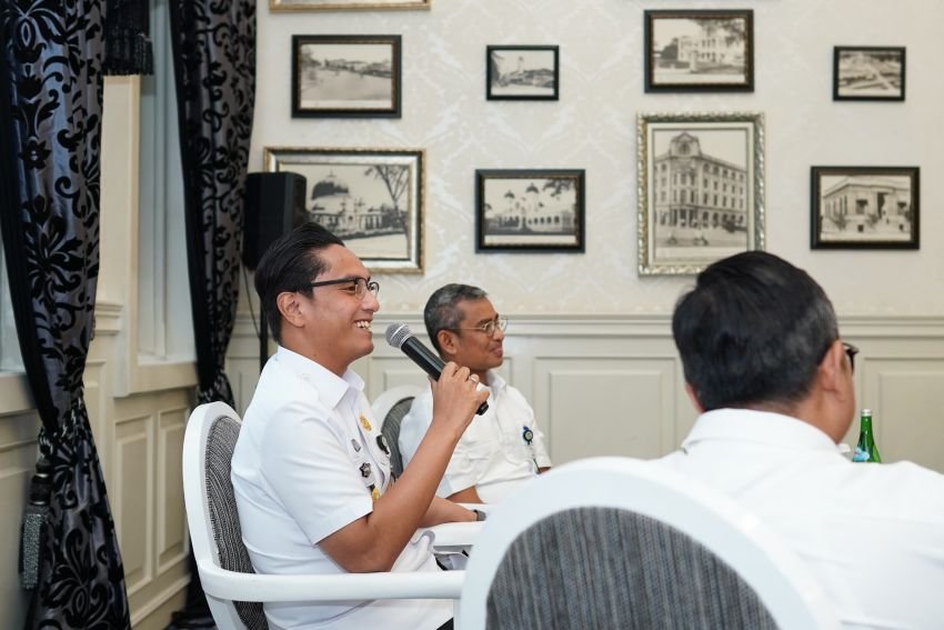 Bertemu Dengan Seluruh Perangkat Daerah, Rico Waas: Kita Harus Bermanfaat Untuk Masyarakat