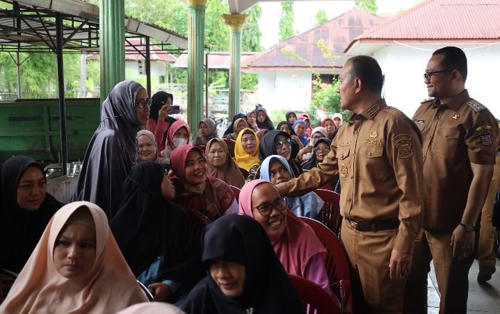 1.891 Orang, Guru Mengaji Hingga Guru Sekolah Minggu di Tanjung Balai Dapat Bansos Dari Wali Kota