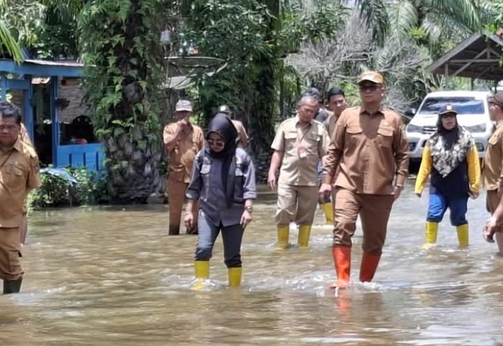 Persoalan Banjir Kiriman, Wakil Wali Kota Tanjung Balai : Kita Akan Perbaiki Tanggul Sungai