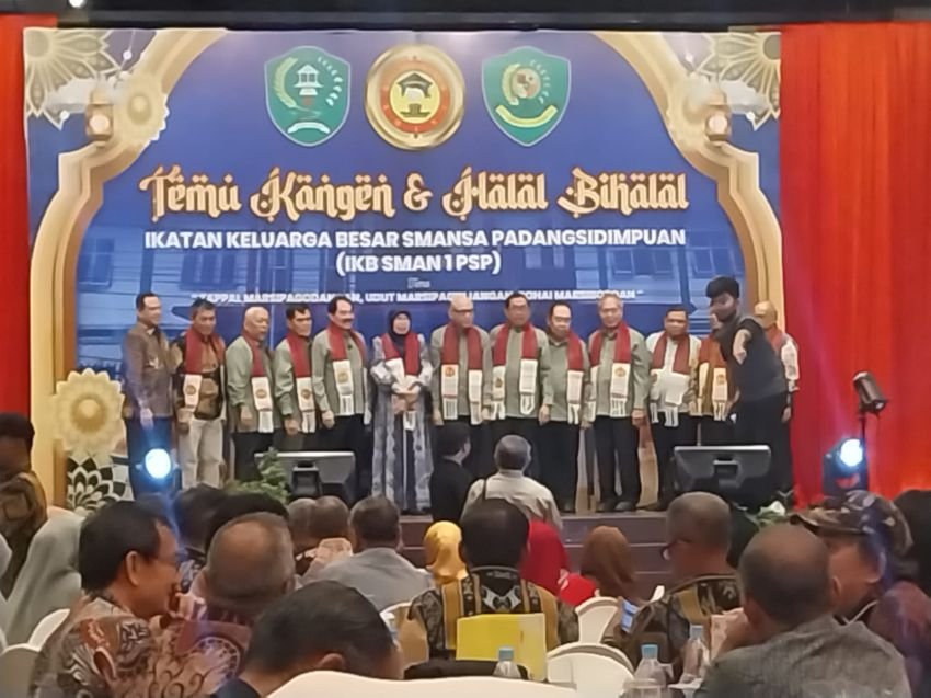 HBH IKB SMANSA Padangsidimpuan di Medan Berlangsung Meriah, Ratusan Alumni Hadir