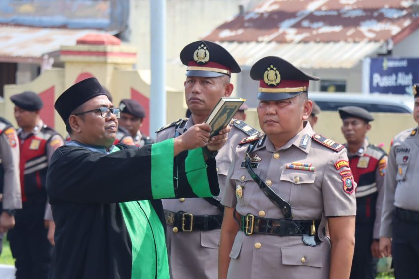 Kapolresta Deli Serdang Pimpin Sertijab Kabag Ren, Kasat Intelkam, Kasat Binmas dan Kapolsek Galang Polresta Deli Serdang