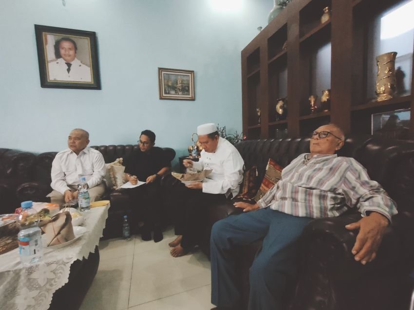Ketua DPD IKANAS Sumut Laporkan Hasil Pertemuan dengan Bupati Madina kepada H. Pandapotan Nasution
