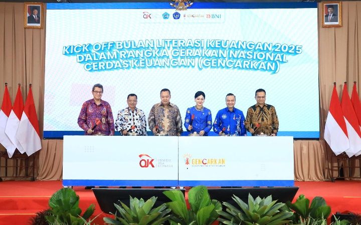Gencarkan Edukasi, OJK Luncurkan Bulan Literasi Keuangan 2025