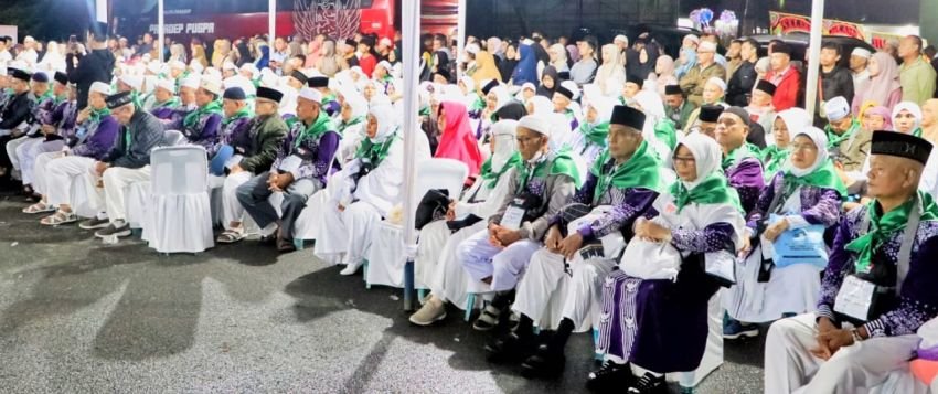 Berangkat Jamaah Calhaj, Bupati Simalungun Berpesan Jaga Kesehatan