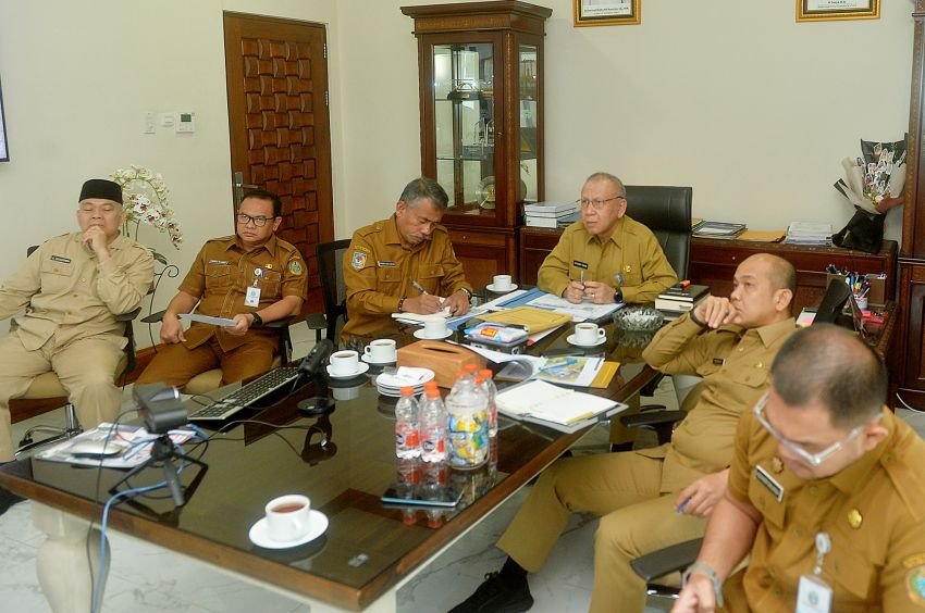 Pj Sekda Pemprov Sumut  Effendy Pohan Minta Kabupaten/Kota Segera Akomodir  Surat Edaran Kemendagri Terkait Lahan Pembangunan SPPG