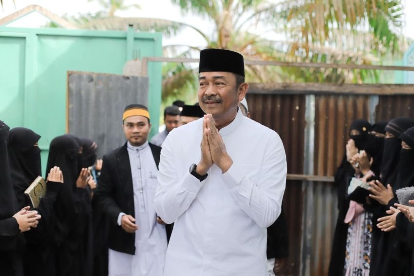 Kunjungi Ponpes Tahfiz Baitul Qur'an Madina, Bupati Saipullah Nasution Paparkan Pentingnya Pendidikan