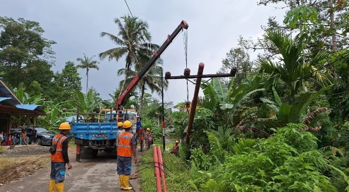 PLN Sumut Tingkatkan Keandalan Listrik di Kepulauan Nias Melalui KATRIN