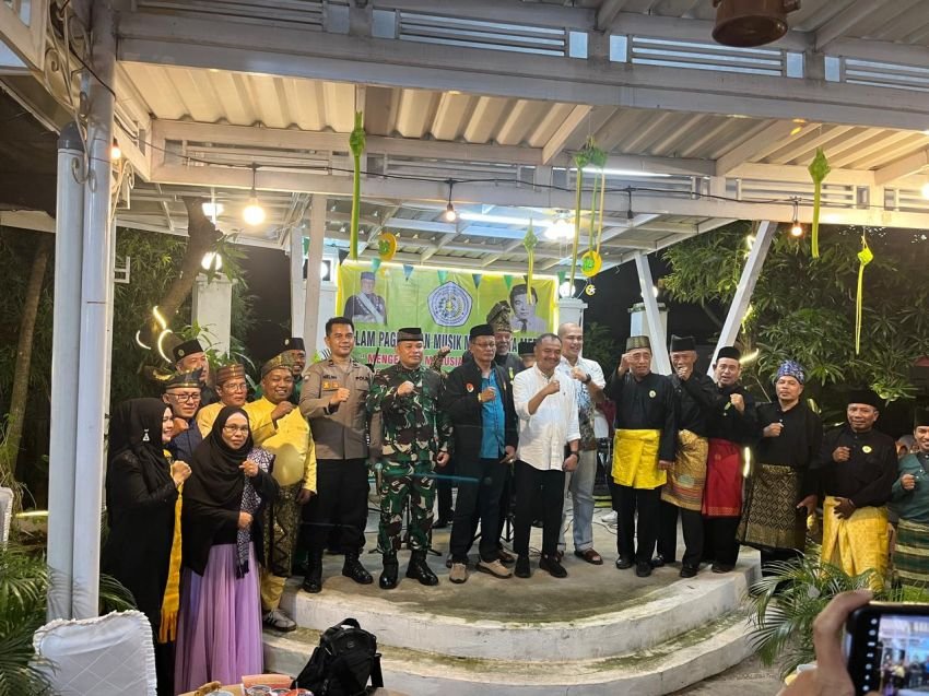 MABMI Medan Dendangkan Sepak Terjang H. Syamsul Arifin & H. Ibrahim Sinik Membangun Sumut