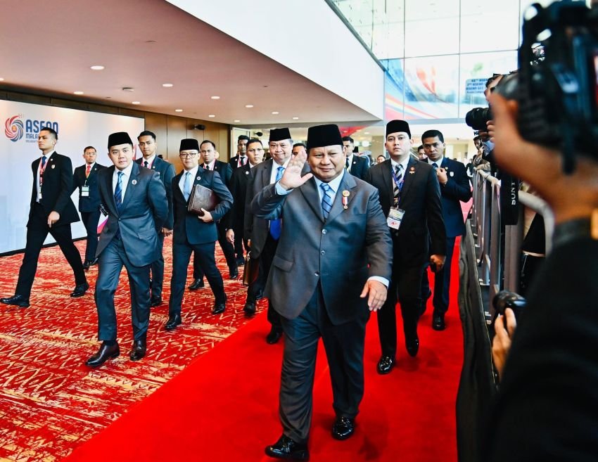 Presiden Prabowo Tegaskan Solidaritas dan Stabilitas Kawasan dalam KTT ke-46 ASEAN, Dukung Keanggotaan Papua Nugini