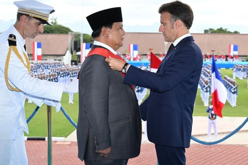 Presiden Prancis Anugerahkan Grand Croix de la Légion d’Honneur kepada Presiden Prabowo Subianto di Akademi Militer Magelang