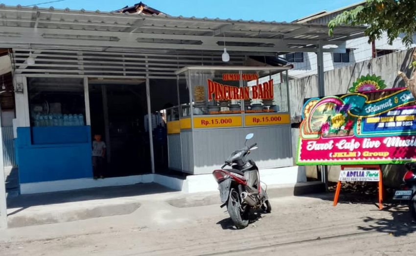 RM Pincuran Baru Kota Padang Menyediakan Menu Favorit Urek Tunjang Harga Terjangkau Makanan Favorit Khas Indonesia