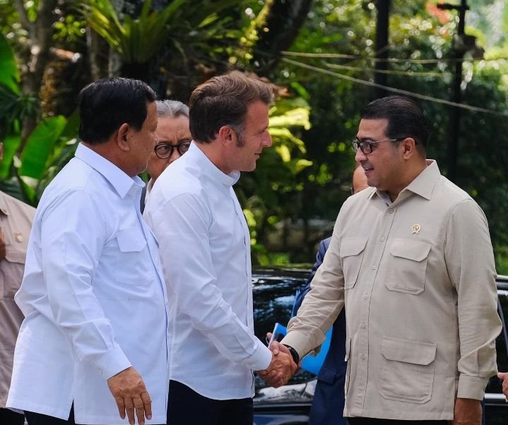 Menteri Ekraf sambut kedatangan bersejarah Presiden Macron ke Candi Borobudur