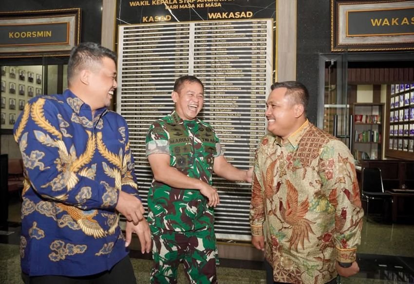 Gubernur Sumut dan Kadis PU Bina Marga Kunjungi Mabes TNI AD, Bahas Infrastruktur dan Pengairan
