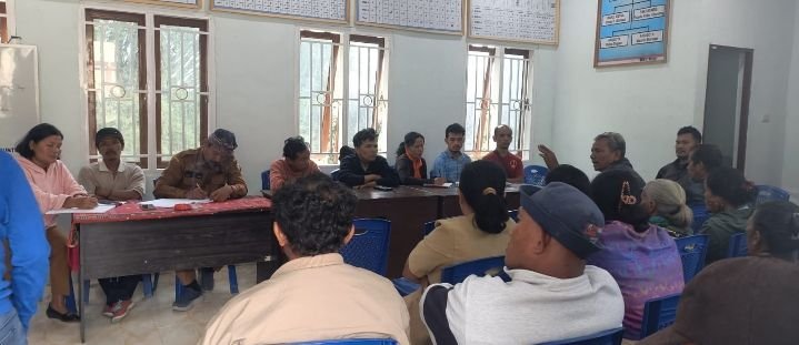 Masyarakat Desa Sibuntuon Minta Penambangan di Siboruon Dihentikan