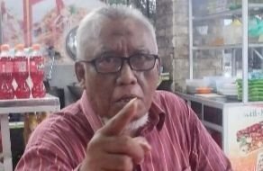 "Gubsu Jangan Lebay, Programnya Beda dengan Kang Dedi," Sindir Ari Sinik