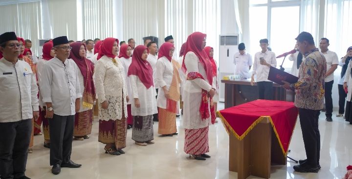 Pelantikan Pengurus Dekranasda Kabupaten Solok Periode 2025 - 2030