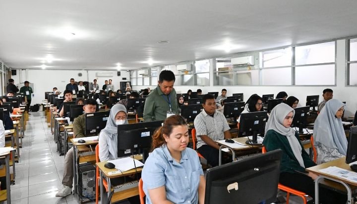 5.454 Peserta Bersaing Memperebutkan 2.652 Kursi di SMM USU 2025
