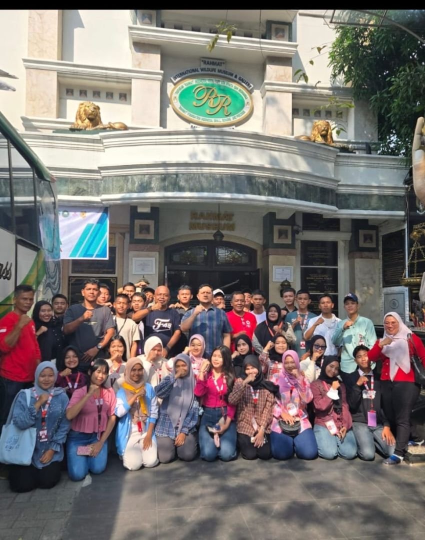 Tampil Energik dan Memukau! PMR Padangsidimpuan Bawa Nuansa Budaya Lokal di Jumbara PMR Sumut 2025