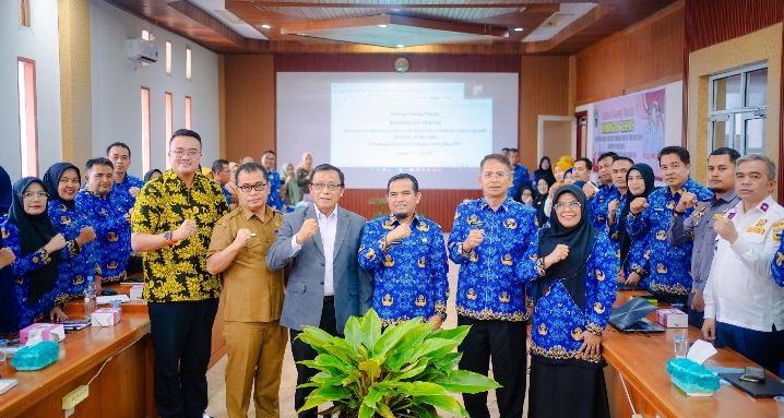 Wabup Solok Buka Bimtek Penyusunan Rencana Strategis Perangkat Daerah Tahun 2025-2029 di Lingkungan Pemkab  Solok