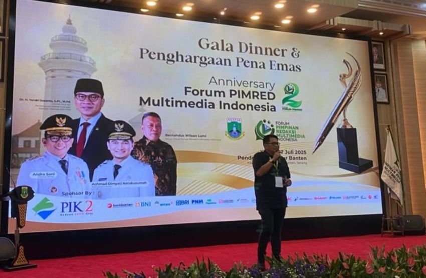 Ketua FPRMI Sumut Anto Genk Bacakan Puisi Sindiran Sosial di HUT Ke-2 FPRMI