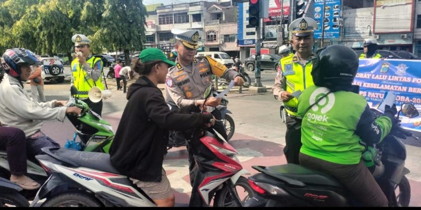 Polda Sumut tindak 1.423 pelanggaran lalu lintas hari pertama Operasi Patuh Toba 2025