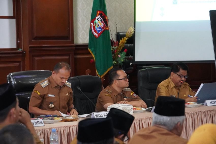 Pastikan Proyek Tidak Bermasalah, Wali Kota Tanjungbalai Lakukan Rakorpem.