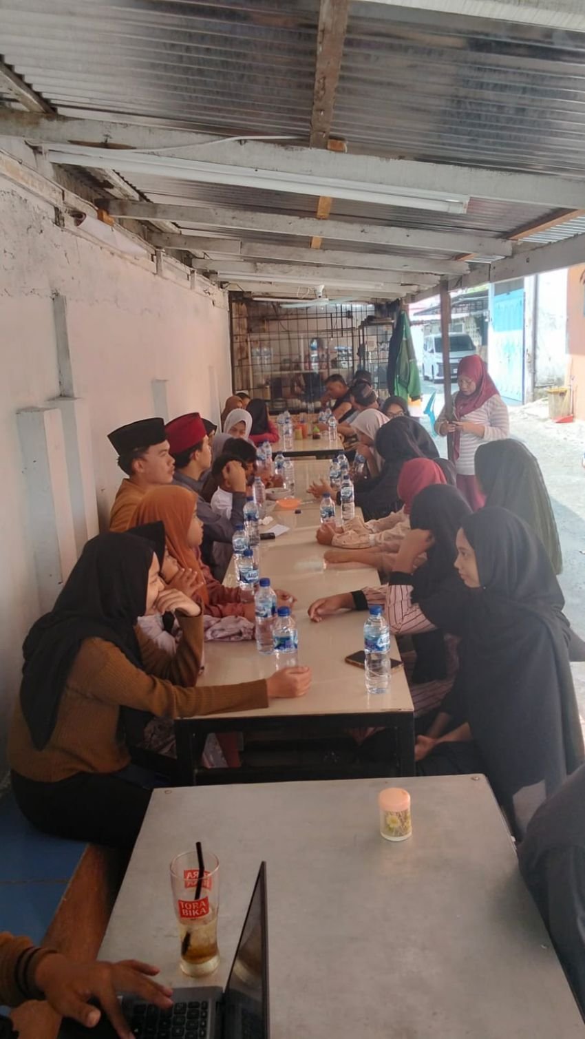 Ketum Satgas HMTN MP Nasional Budi Ilham Nasution Berbagi Tali Asih Kepada Anak Yatim Piatu di Medan