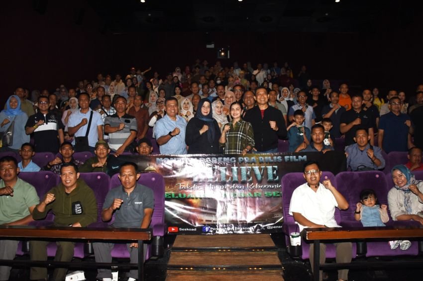 Keluarga Besar Seskoad Nonton Bareng Pra Rilis Film “Believe” Berbagi Keceriaan dan Hiburan