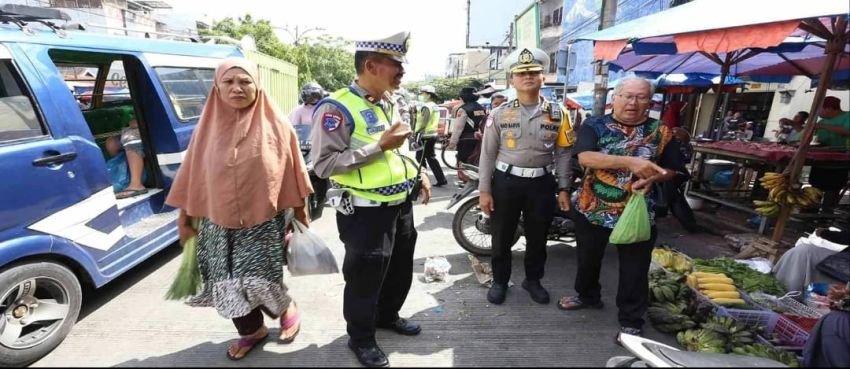 Patroli Gabungan Ditlantas Polda Sumut, Dishub, Serta Satpol PP Kota Medan Tertibkan Parkir Liar dan PKL