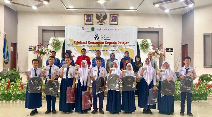 DORONG BUDAYA MENABUNG SEJAK DINI, OJK GELAR HIM 2025 UNTUK PELAJAR DI KABUPATEN