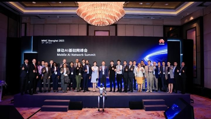 Huawei dan Pelaku Industri Satukan Visi untuk Jaringan AI Mobile, Tingkatkan Monetisasi 5G-Advanced