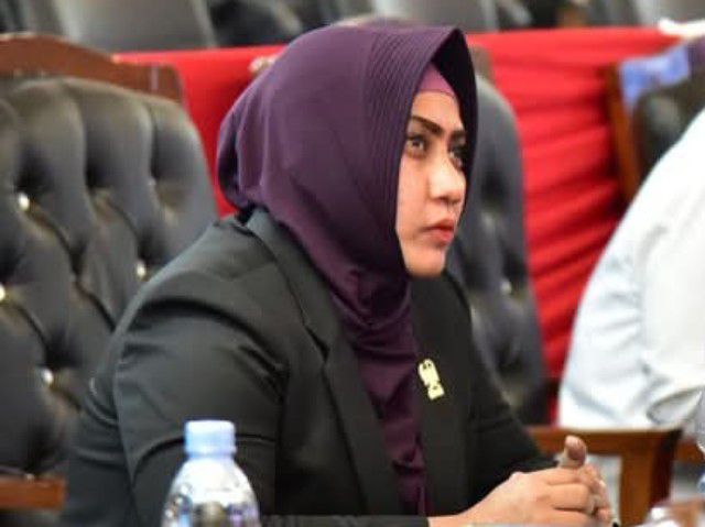 Fraksi Hanura - PKB Soroti Persoalan PBG Di Kota Medan Dan Kritisi Satpol PP Yang Tidak Berani Menindak Bangunan Yang Menyalahi Izin