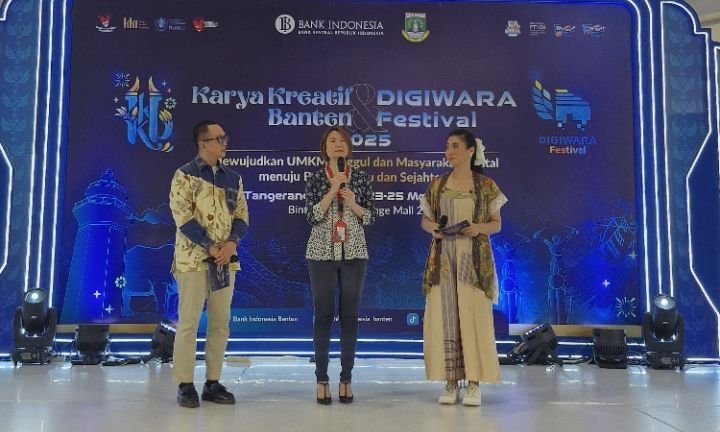 Mudahkan Pelaku Usaha Terima Pembayaran Nontunai secara Praktis, OCBC Kenalkan Solusi Digital “OCBC Merchant”